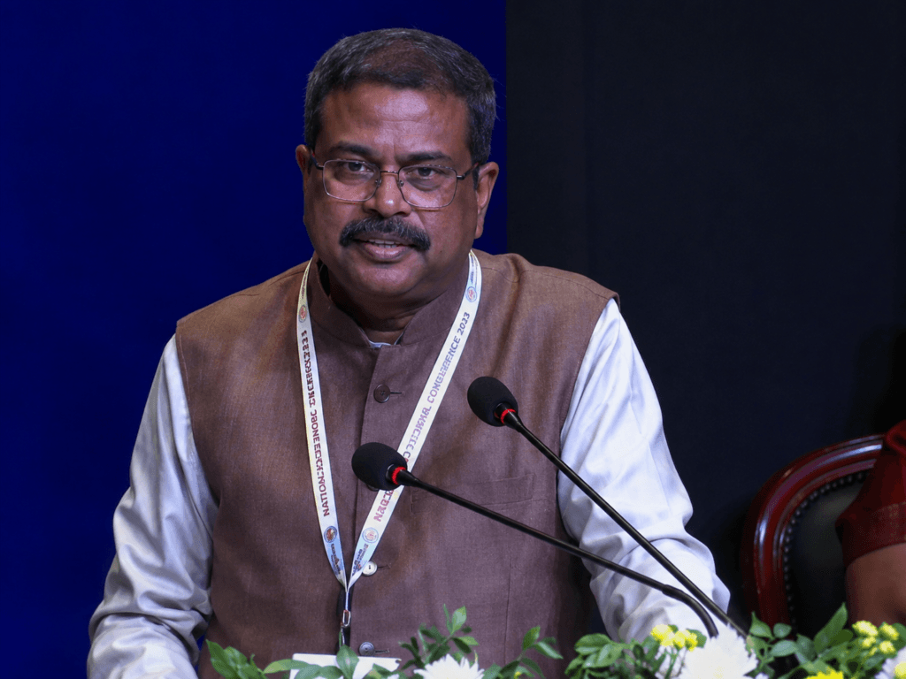 dharmendra pradhan resignation news